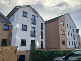 Cumlodden Drive, Maryhill, G20 0JT